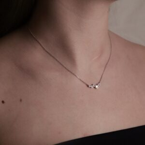 Collier Athena