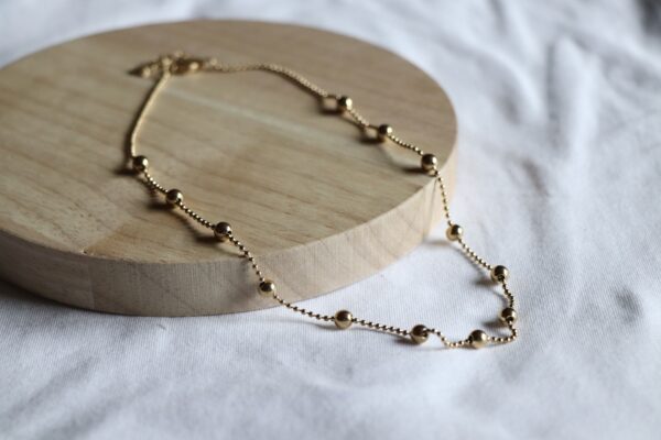 Collier Bya