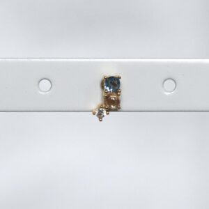 Puce blue